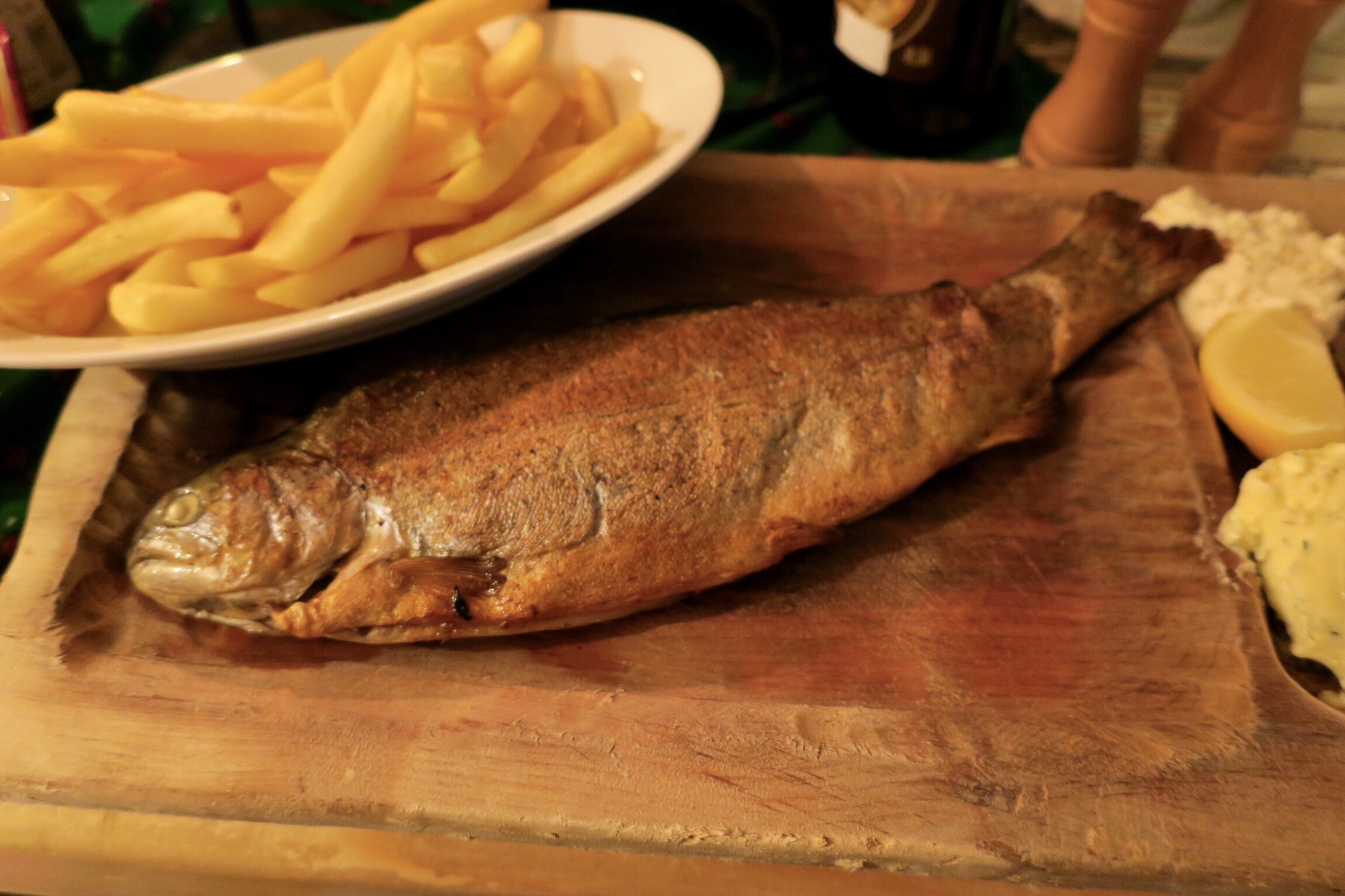 Jadłodajnia pod turystów Stodoła Grill Steak ZAKOPANE BEZFARMAZONU.PL