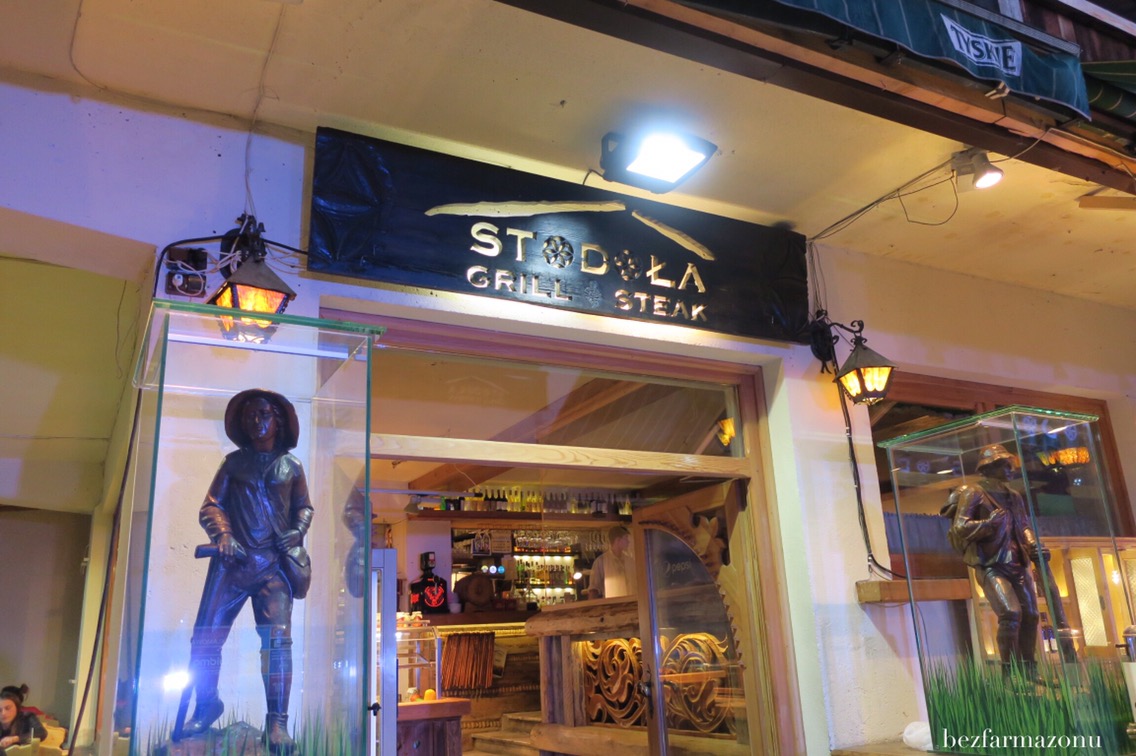 Jadłodajnia pod turystów Stodoła Grill Steak ZAKOPANE BEZFARMAZONU.PL