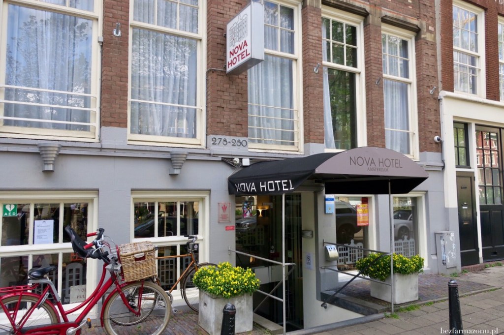 Dobra kawa i czekolada z ekspresu 24/7 za free – Hotel Nova*** Amsterdam –&nbsp;HOLANDIA