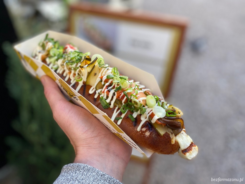 Hot dogi nie z tej ziemi – The Dog Foodtruck – KRAKÓW, Plac Izaaka, Skwer&nbsp;Judah