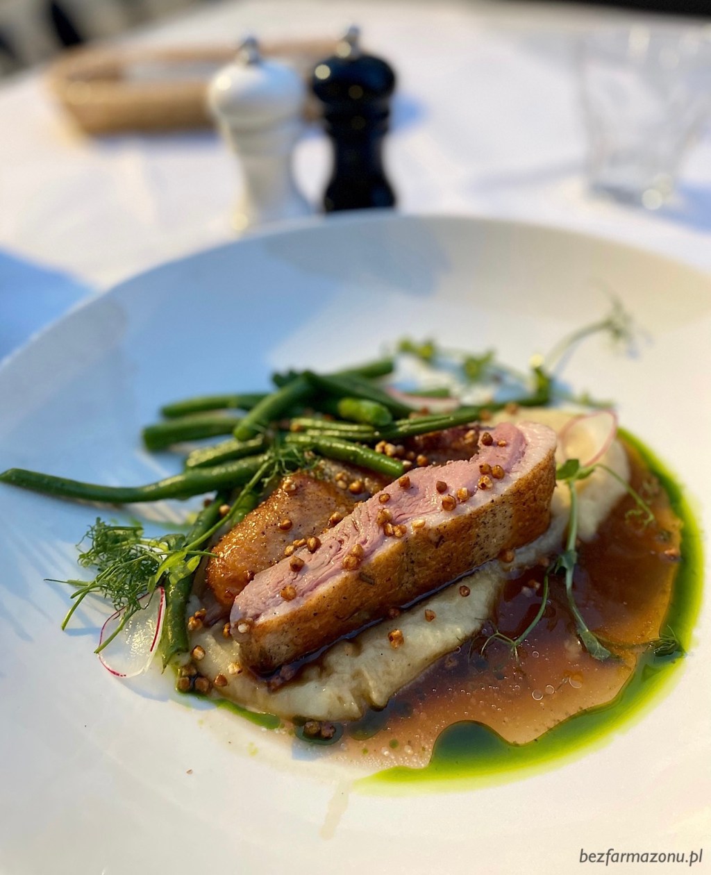 RESTAURACJA NIECZYNNA – Polskie tapasy z twistem – Enoteka Pergamin – KRAKÓW, ul.&nbsp;Grodzka