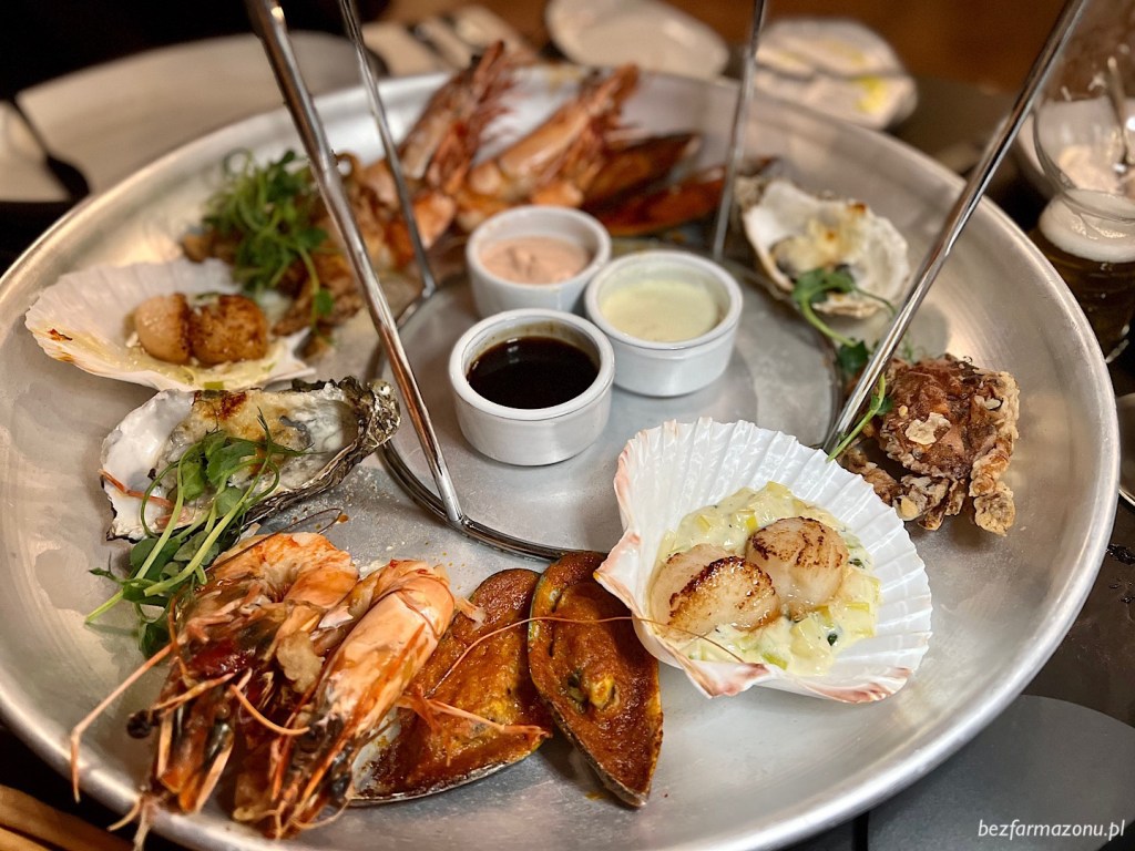 Owoce morza i domowe wyroby mączne w renesansowym anturażu – Farina – KRAKÓW, ul. Świętego&nbsp;Marka